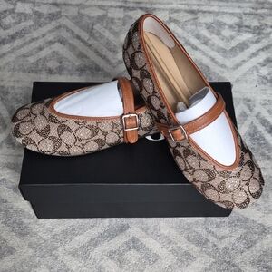 ❌️SOLD❌️Coach Crystal Mary Jane